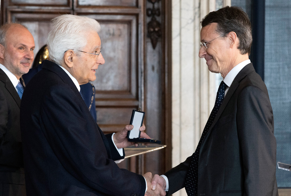 Farmacisti italiani premiati con la medaglia d’oro al “Merito della Sanità Pubblica”
